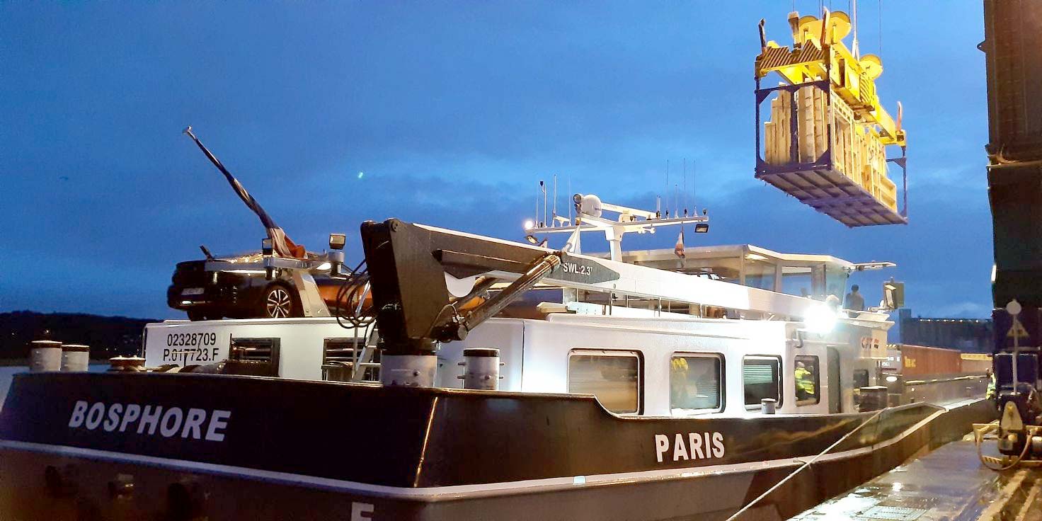 Transbordement du Bosphore au Terminal de Paris